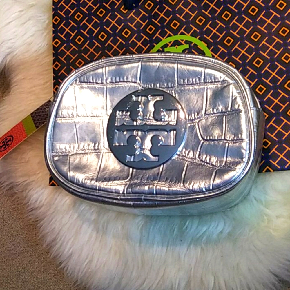 NWOT Tory Burch Silver Croco Cosmetic Pouch